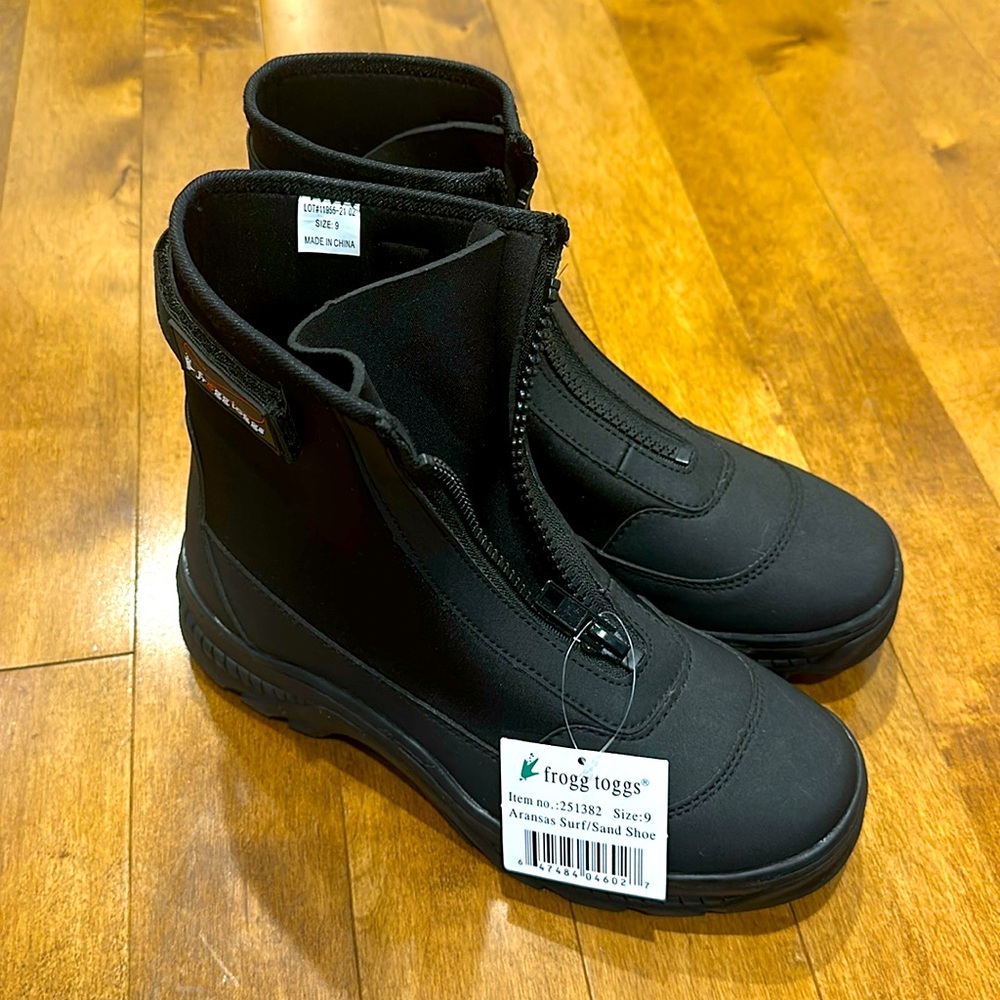 Men’s Frogg toggs surf shoe